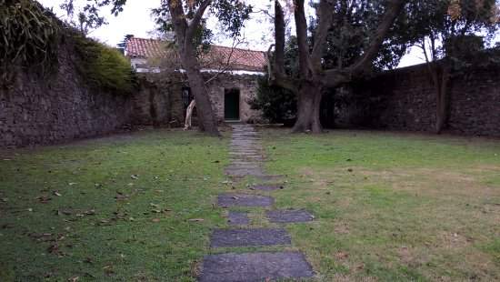 capilla de la virgen de los desamparados colonia segarra la vall