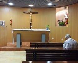 capilla de santiago apostol aeropuerto de madrid barajas t4 madrid
