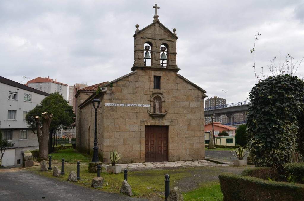 centro parroquial de san cristobal das vinas a coruna
