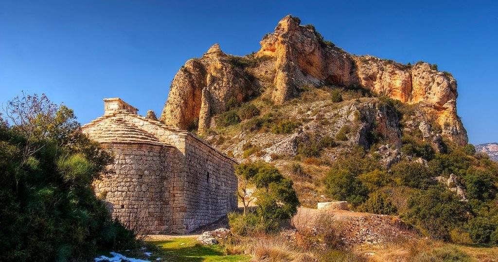 ermita de la mare de deu de la mola la mola damunt 1