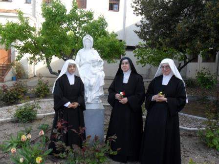 hemanas oblatas de cristo sacerdote huelva