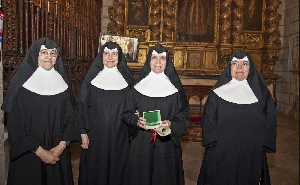 hermanitas de los ancianos desamparados badajoz 1