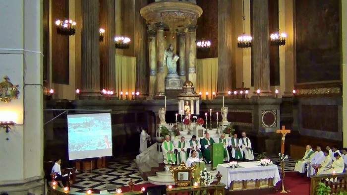 parroquia de la inmaculada concepcion y san lorenzo ruiz barcelona