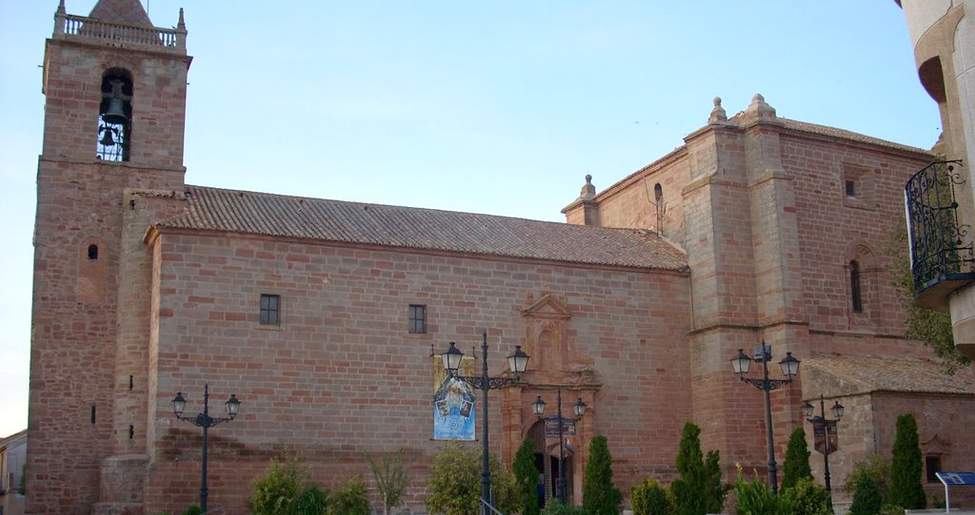 parroquia de nuestra senora de los olmos torre de juan abad