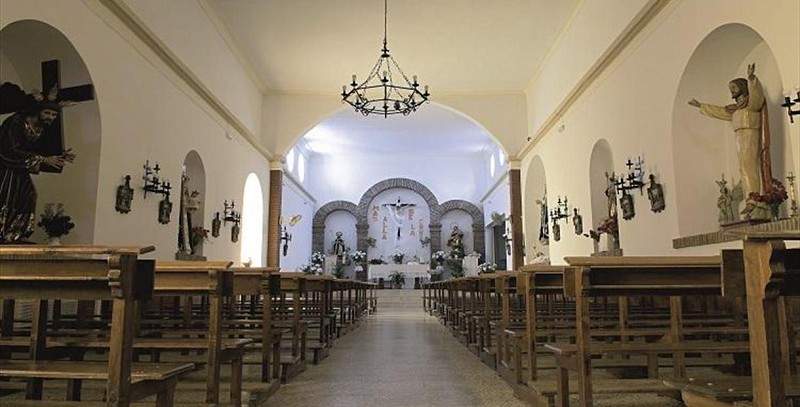 parroquia de san antonio abad cuevas del becerro