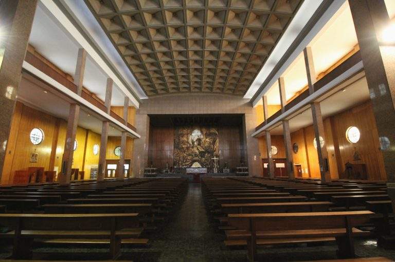 parroquia de san juan de la cruz madrid