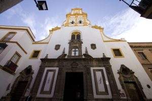 parroquia de santa cruz sevilla