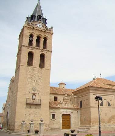 parroquia de santa maria magdalena ajofrin