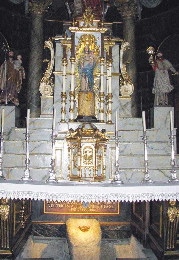 parroquia de santiago apostol padron