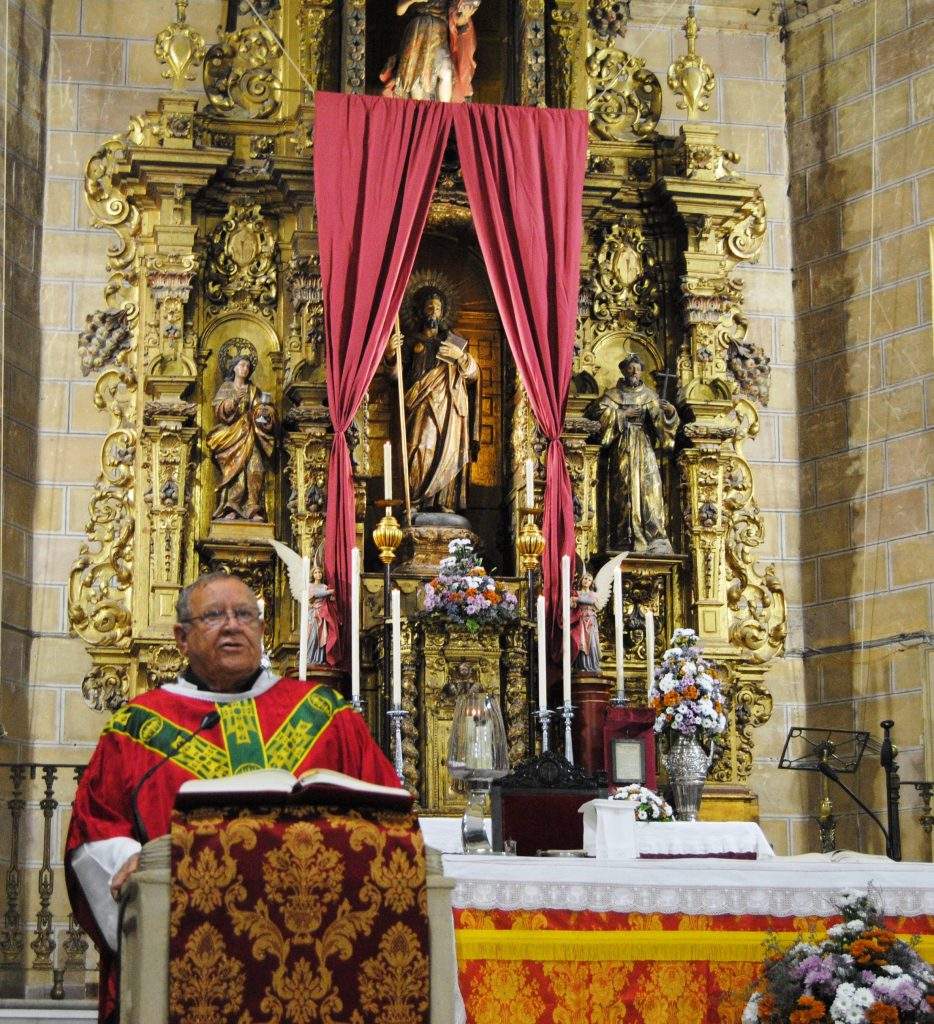 parroquia de santiago el mayor alcala de guadaira